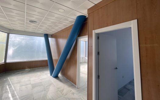 Local Pl. baja Sur Centro de Ingeniería e Innovación Aeroespacial Torre Oeste