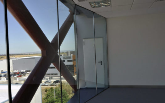 Oficina 5ª planta Centro de Ingeniería e Innovación Aeroespacial Torre Este