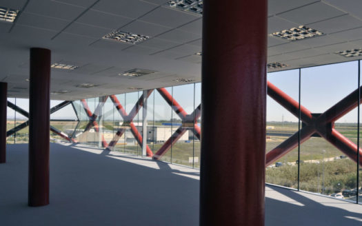 Oficina 5ª planta Centro de Ingeniería e Innovación Aeroespacial Torre Este