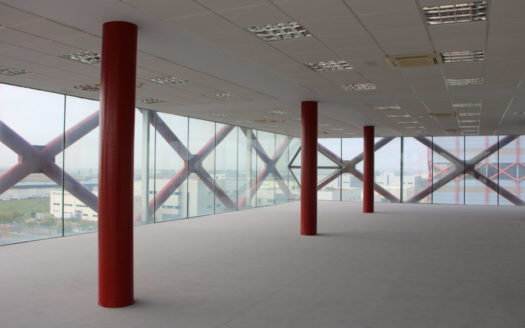 Oficina 5ª planta Centro de Ingeniería e Innovación Aeroespacial Torre Este